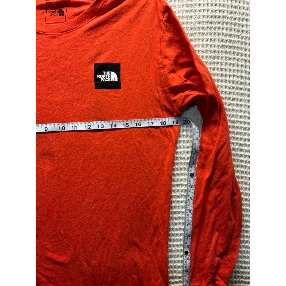 The North Face Long Sleeve T-Shirt Mens M‎ Orange Red Box Logo NF0A3L3E